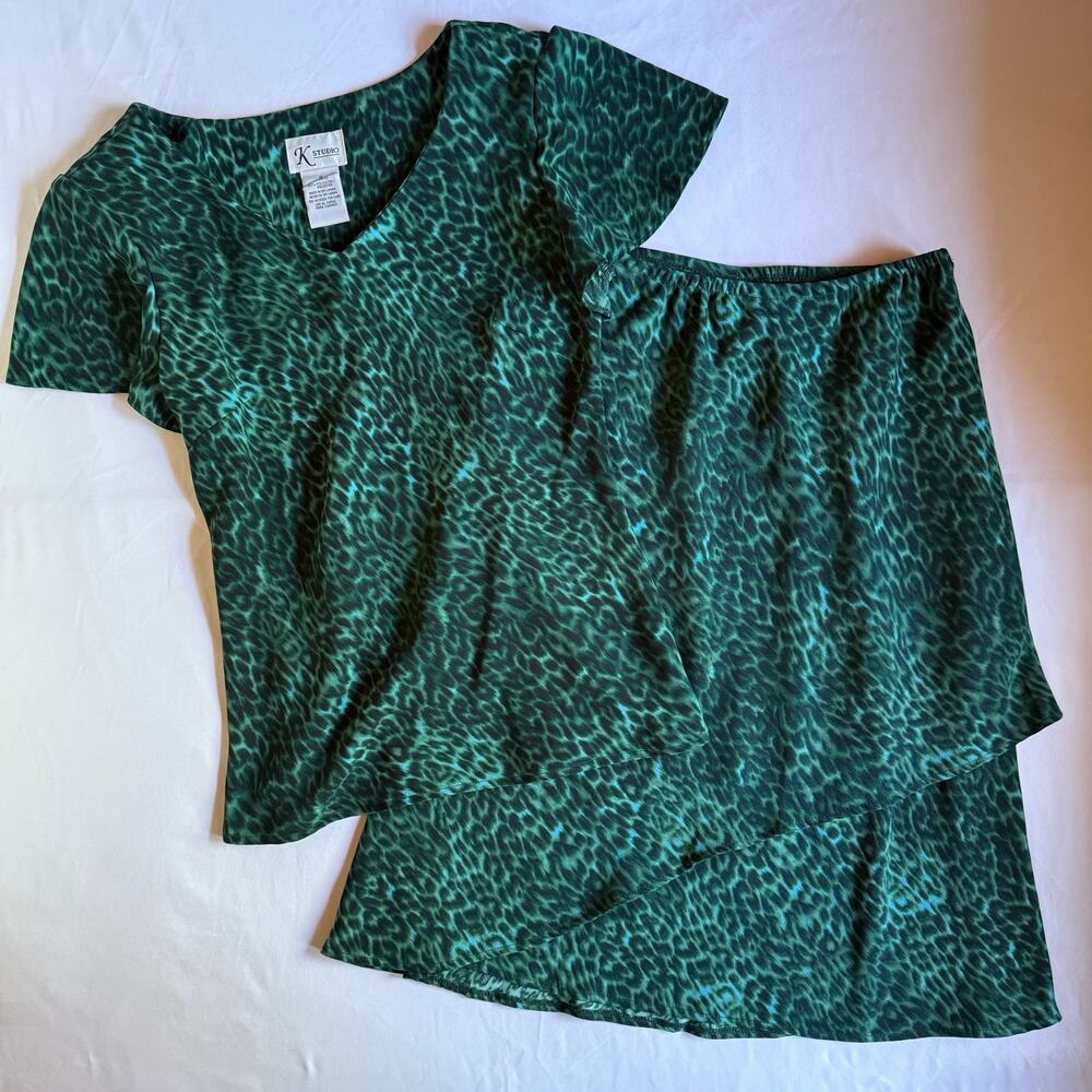 Emerald Green Animal Print Matching Skirt Set Size 10 Whimsygoth Retro 2 Piece